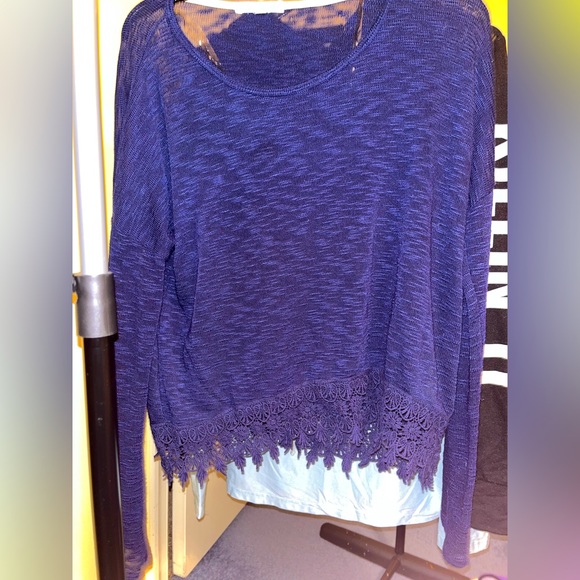 Rewind Sweaters - Women’s Rewind Navy Blue Sweater - size Large- *ONLY WORN ONCE*